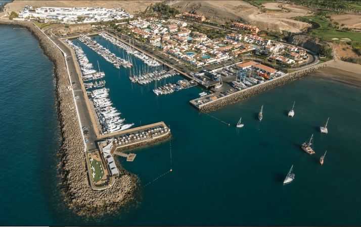 Cata 356 Sportfisherman | Fish on