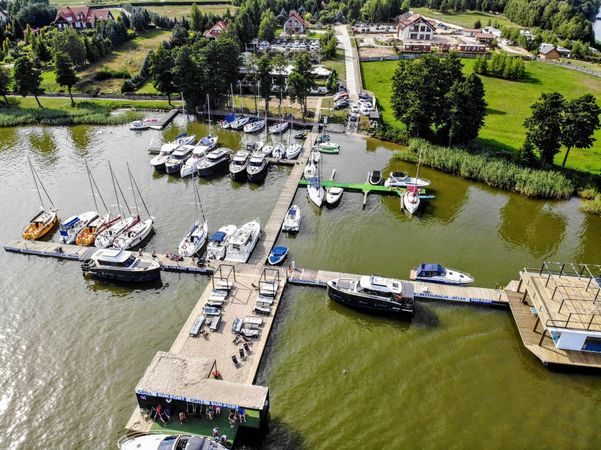 Cobra Yachts Maestro 42 | Cormorant