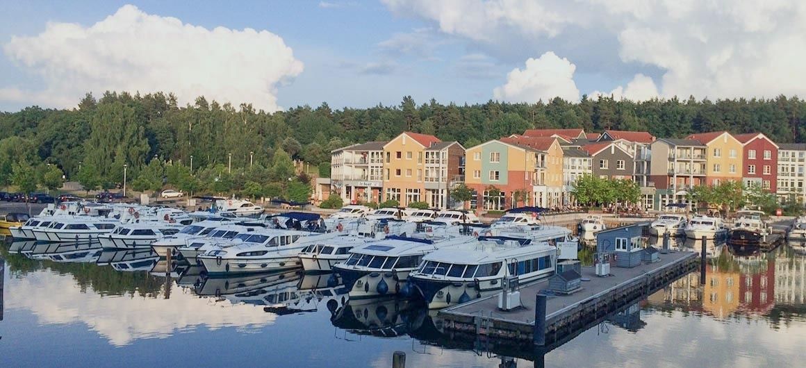 Le Boat Elegance | CF Wolfsbruch 2