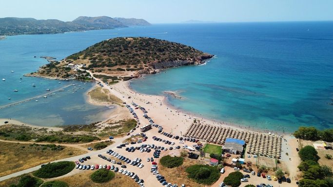 Paralia Anavissou pick-up point