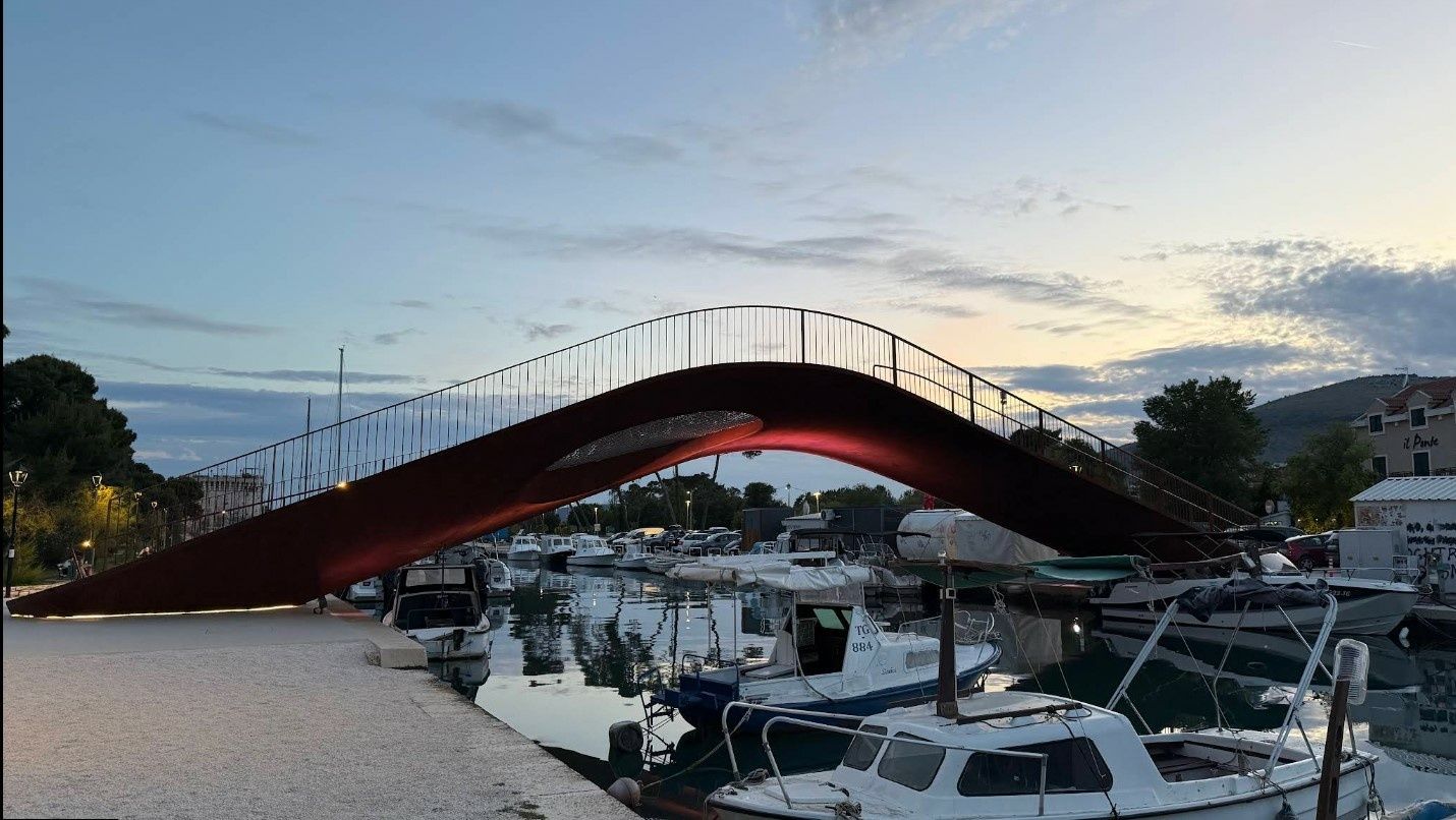 Quicksilver 805 | Open