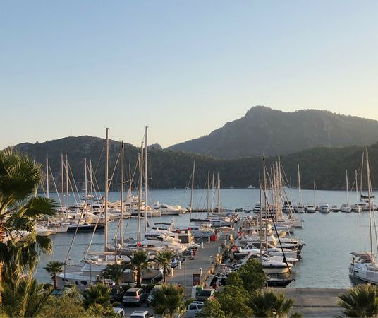 Beneteau Oceanis 45 | Hande