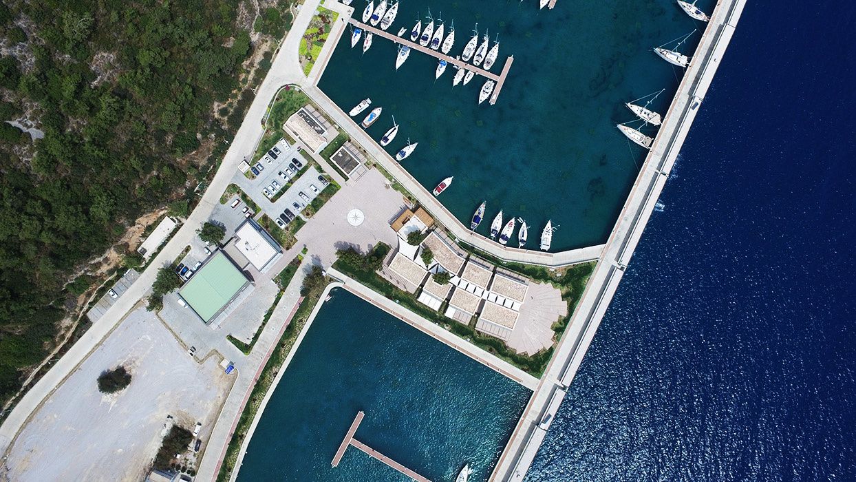 Ferretti 830 | Ferretti