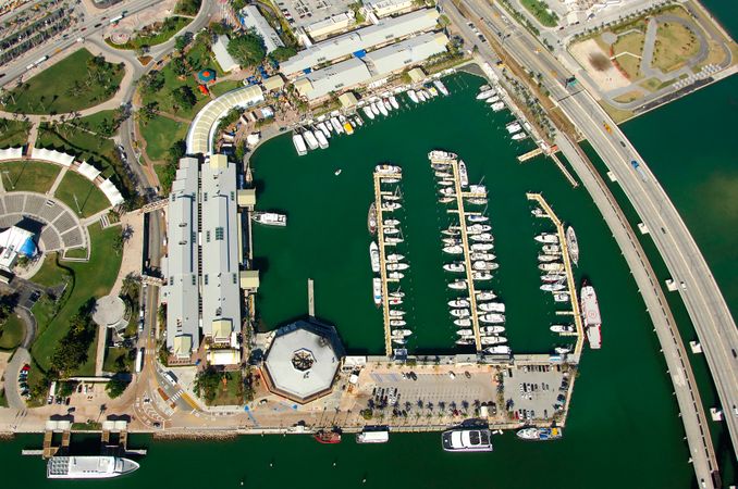 Azimut 86 S | Leonardo