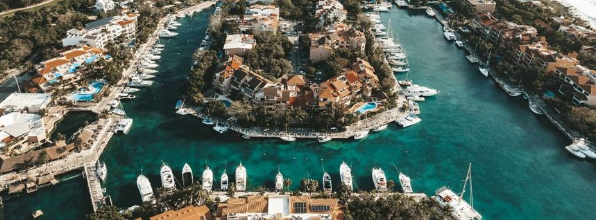 Sea Ray Sundancer 40 | Blue Ray