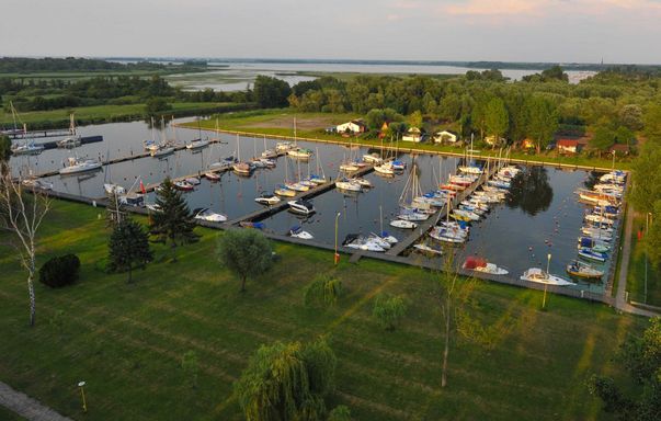 Pogoń marina
