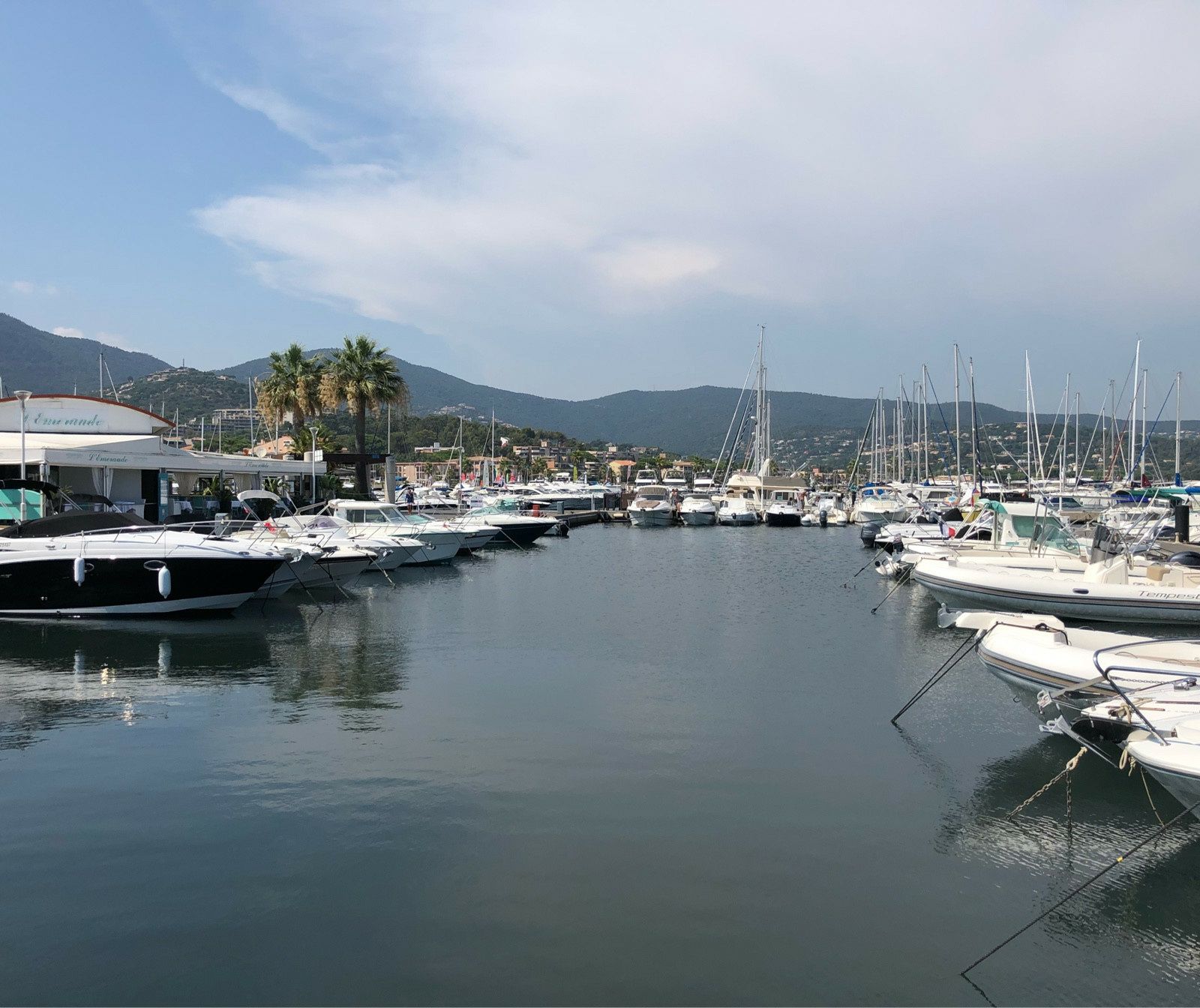 MedYacht 42 | Layback