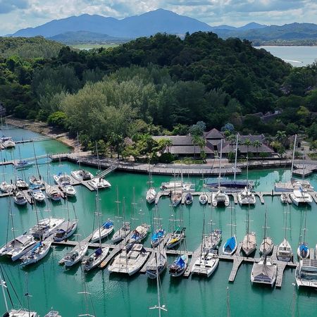 Fountaine Pajot Lucia 40 | Hamaka