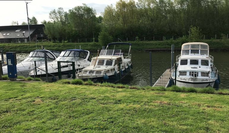 Four Winns 318 | Starlight